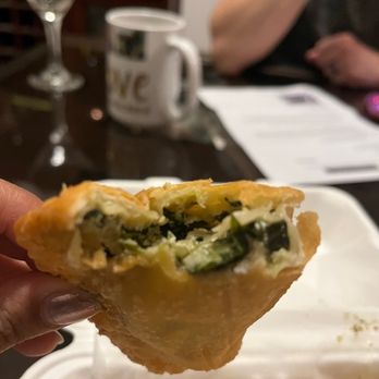 Empanadas De Mendoza - Spinach abs ricotta empanada - Empanadas Near Me - McLean, Virginia