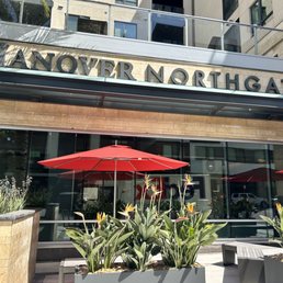 Exterior photo of Hanover Northgate - Oakland, California Exterior photo of Hanover Northgate - Oakland, California