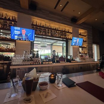RED O - Great bar and outside patio area - Mexican Near Me - San Diego, California RED O - Great bar and outside patio area - Mexican Near Me - San Diego, California