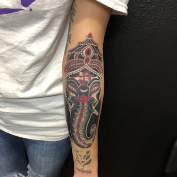 Divine Tattoo Collective - Tattoo Near Me - Stanton, California Divine Tattoo Collective - Tattoo Near Me - Stanton, California