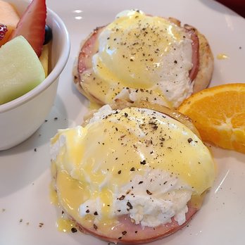 Famous Toastery - Eggs benedict - Breakfast & Brunch Near Me - Ashburn, Virginia Famous Toastery - Eggs benedict - Breakfast & Brunch Near Me - Ashburn, Virginia