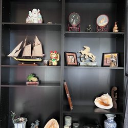 Asian Foot Massage Spa - Zen Waiting Room