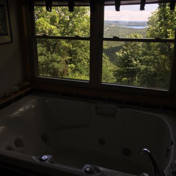 Retreat at Sky Ridge - Better view of the lake in the background - Rehabilitation Center Near Me - Eureka Springs, Arkansas