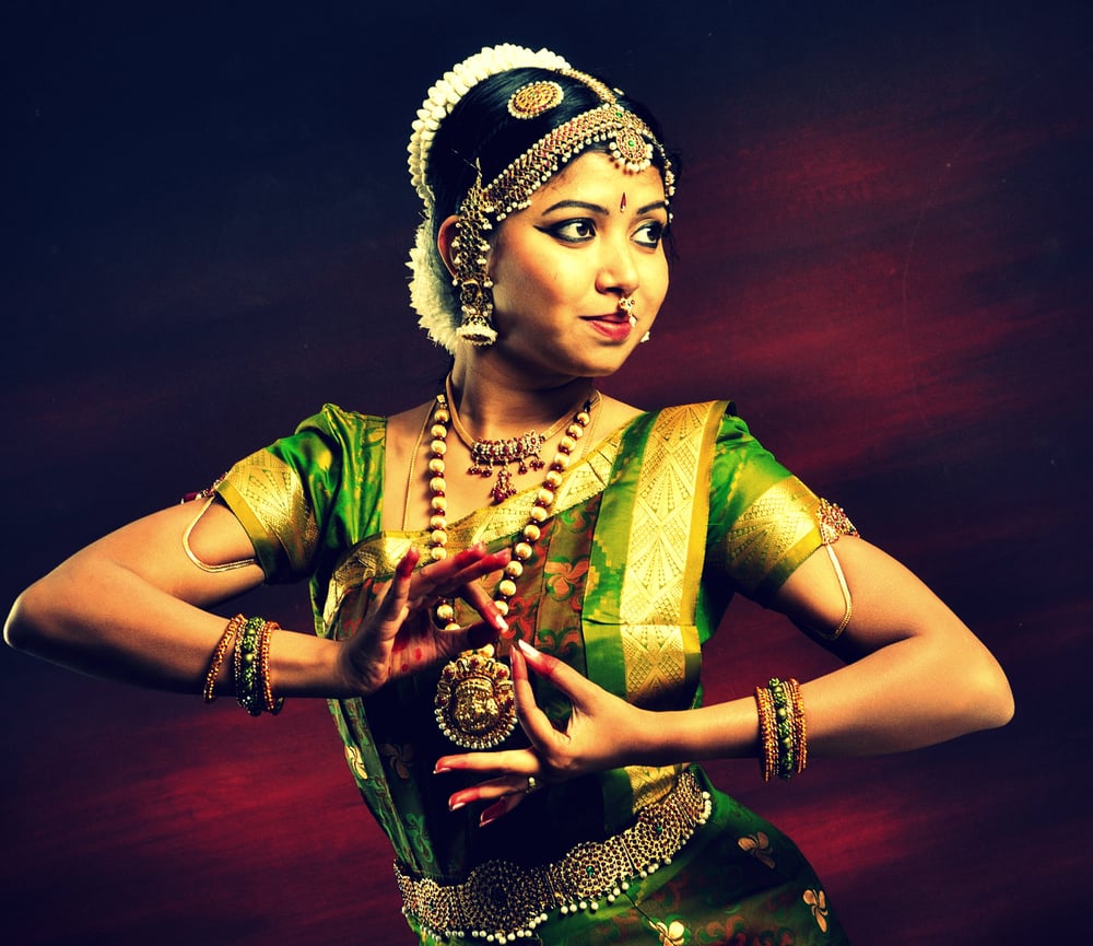 Narthana - School of Bharathanatyam Logo