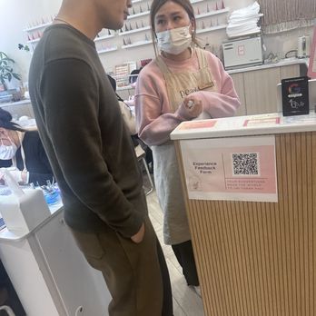 Peach Bling - This was management asking the front desk to call the police on me because I insisted on knowing what I did wrong. - Nail Salons Near Me - Long Island City, New York