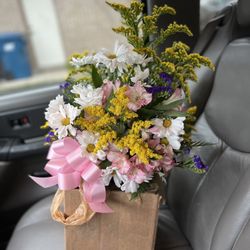 Cicero Avenue Florist - Bouquet for gravesite