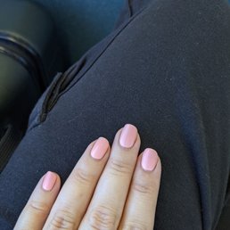 My nails four days post-mani, post-camping trip! My nails four days post-mani, post-camping trip!