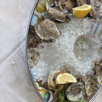 Captain's Inn Dockside Bar - Bakeries Near Me - Forked River, New Jersey