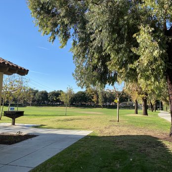 Oak Creek Community Park - "Free" Fields - Parks Near Me - Irvine, California Oak Creek Community Park - "Free" Fields - Parks Near Me - Irvine, California