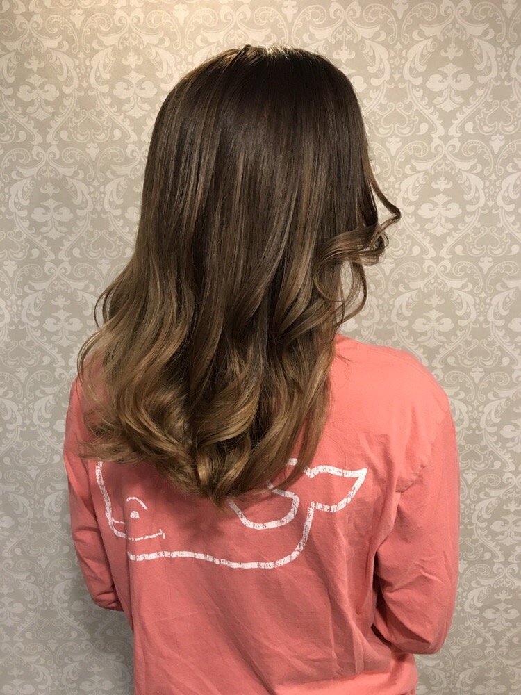Hair by robin Logo