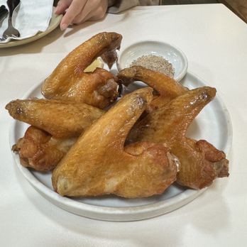 Yang’s Kitchen - Chicken wings - Asian Fusion Near Me - Alhambra, California Yang’s Kitchen - Chicken wings - Asian Fusion Near Me - Alhambra, California