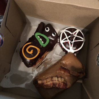 Voodoo Doughnut - Bakeries Near Me - Orlando, Florida Voodoo Doughnut - Bakeries Near Me - Orlando, Florida