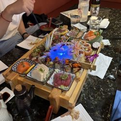 Hana Japanese Bistro