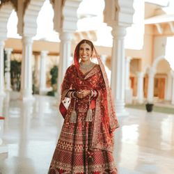 Evotique - Bridal lengha & jewelry