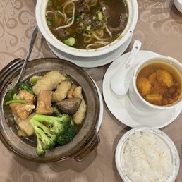 Beef noodle soup, fish and tofu casserole, chicken herbal soup