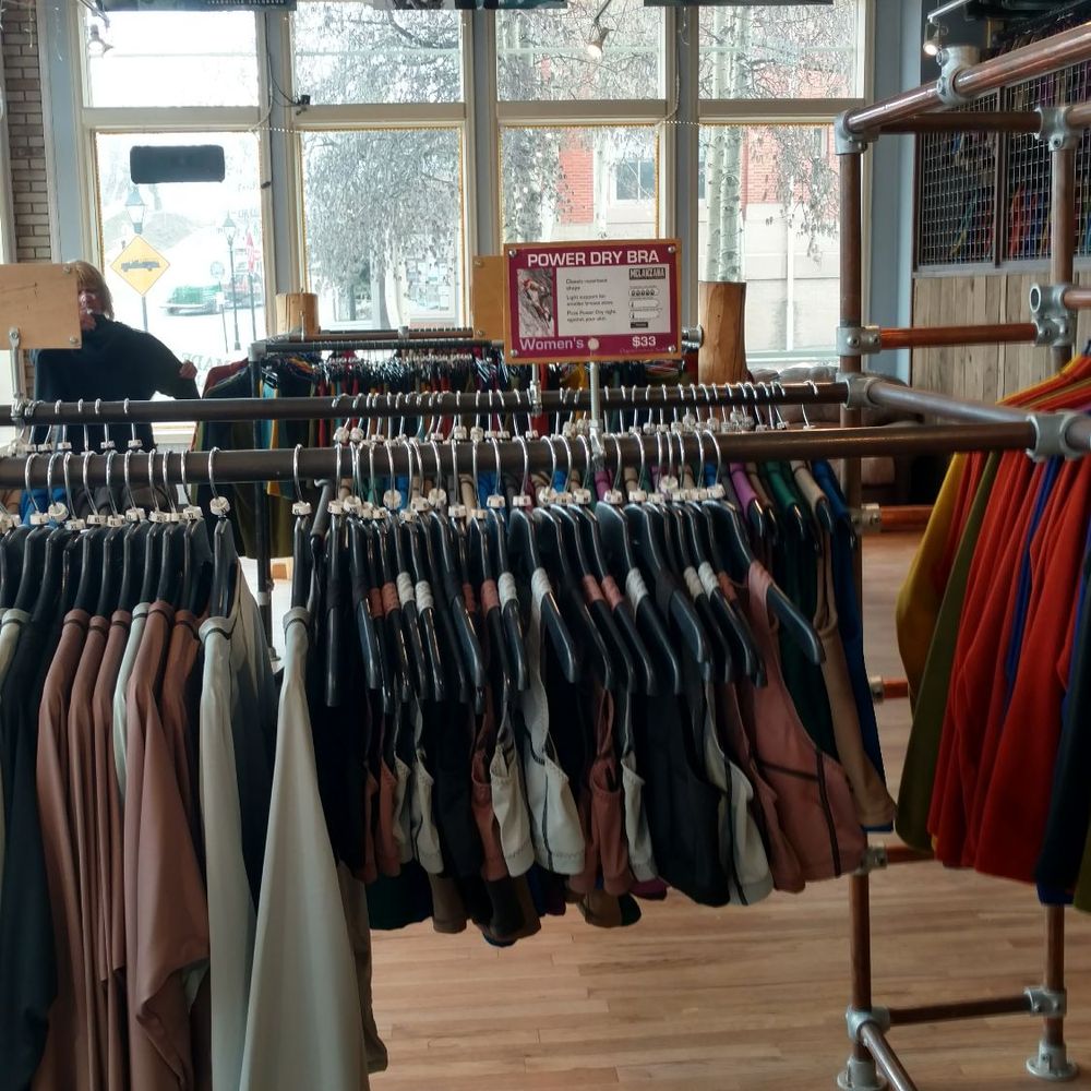 Melanzana - Sports Wear Near Me - Leadville, Colorado Melanzana - Sports Wear Near Me - Leadville, Colorado