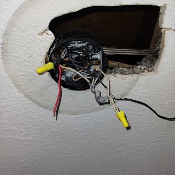 Tip Top Renovators - Before
Removed old light fixture reset the junction box. Discovered ground wire was going to the hot. - General Contractors Near Me Tip Top Renovators - Before
Removed old light fixture reset the junction box. Discovered ground wire was going to the hot. - General Contractors Near Me