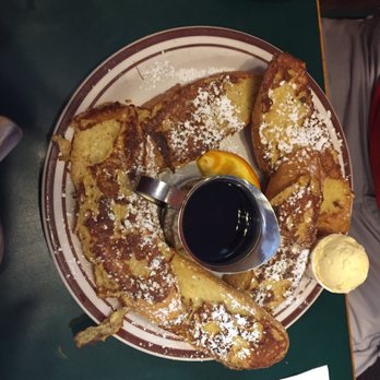 The Frog Pond - French toast - Breakfast & Brunch Near Me - St Pete Beach, Florida The Frog Pond - French toast - Breakfast & Brunch Near Me - St Pete Beach, Florida