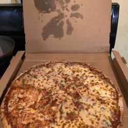 Pizzas By Marchelloni - Ruined from bad delivery driver, green pepper pizza