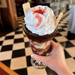 Mayberry Ice Cream - Hot Fudge Sundae