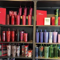 Starbucks - Merchandise
