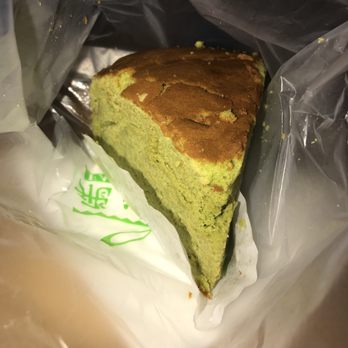 Fay Da Bakery - Japanese matcha cheesecake - Bakeries Near Me - Forest Hills, New York
