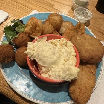 Randolph's On The River - Fisherman's platter - Seafood Near Me - Port Royal, Virginia Randolph's On The River - Fisherman's platter - Seafood Near Me - Port Royal, Virginia