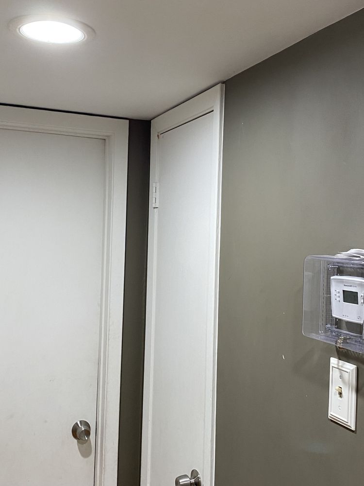 Slide of Elite Contractors