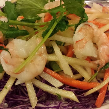 Huong Duong - Papaya salad - Vietnamese Near Me - Seattle, Washington