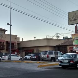 Casa Plasencia - La entrada al restaurant