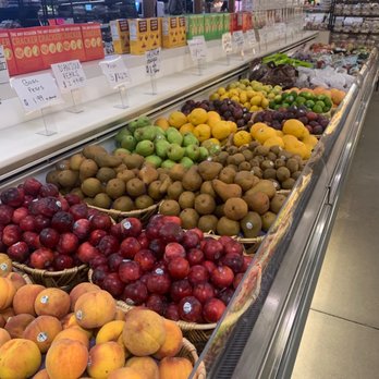 Shaffer's Market - Fresh fruits - Fruits & Veggies Near Me - Akron, Ohio Shaffer's Market - Fresh fruits - Fruits & Veggies Near Me - Akron, Ohio
