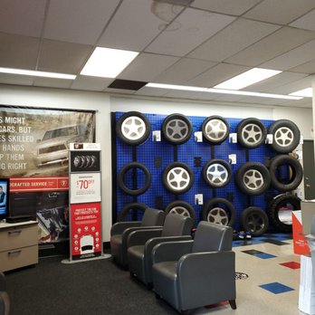 Firestone Complete Auto Care - Waiting area - Tires Near Me - Bellevue, Washington Firestone Complete Auto Care - Waiting area - Tires Near Me - Bellevue, Washington