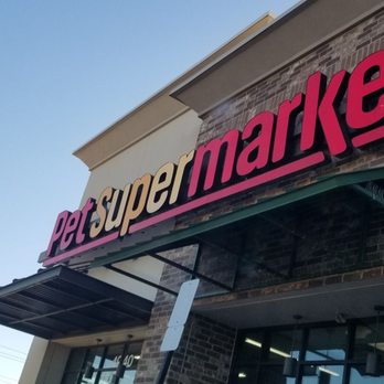 Pet Supermarket - Front of the store - Pet Stores Near Me - Denton, Texas