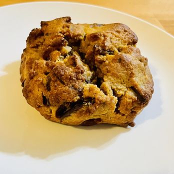 Levain Bakery - Fall spice cookie - Bakeries Near Me - Chicago, Illinois