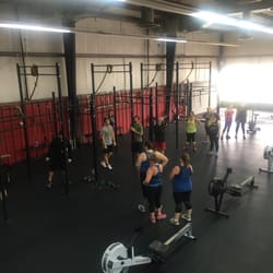 Re Move Training - Saturday morning workouts! I love this place!