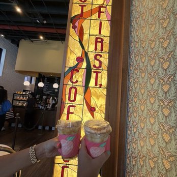 Alfred Coffee - Coffee & Tea Near Me - Pasadena, California