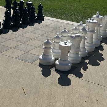Grapes & Grinds - Chess game - Wineries Near Me - Keystone, South Dakota