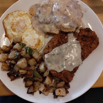Putah Creek Cafe - Country fried steak - Breakfast & Brunch Near Me - Winters, California