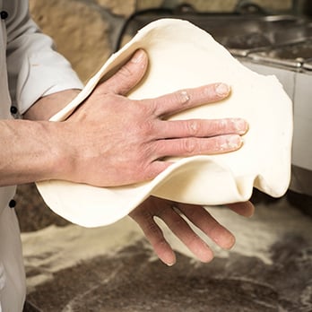 Pizzeria Flori - Pizza noch per Hand gemacht - Italian Near Me - Wolfratshausen, BY Pizzeria Flori - Pizza noch per Hand gemacht - Italian Near Me - Wolfratshausen, BY