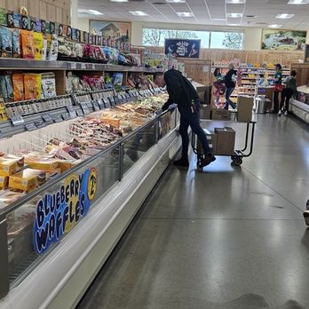 Trader Joe's - Grocery Near Me - Northridge, California