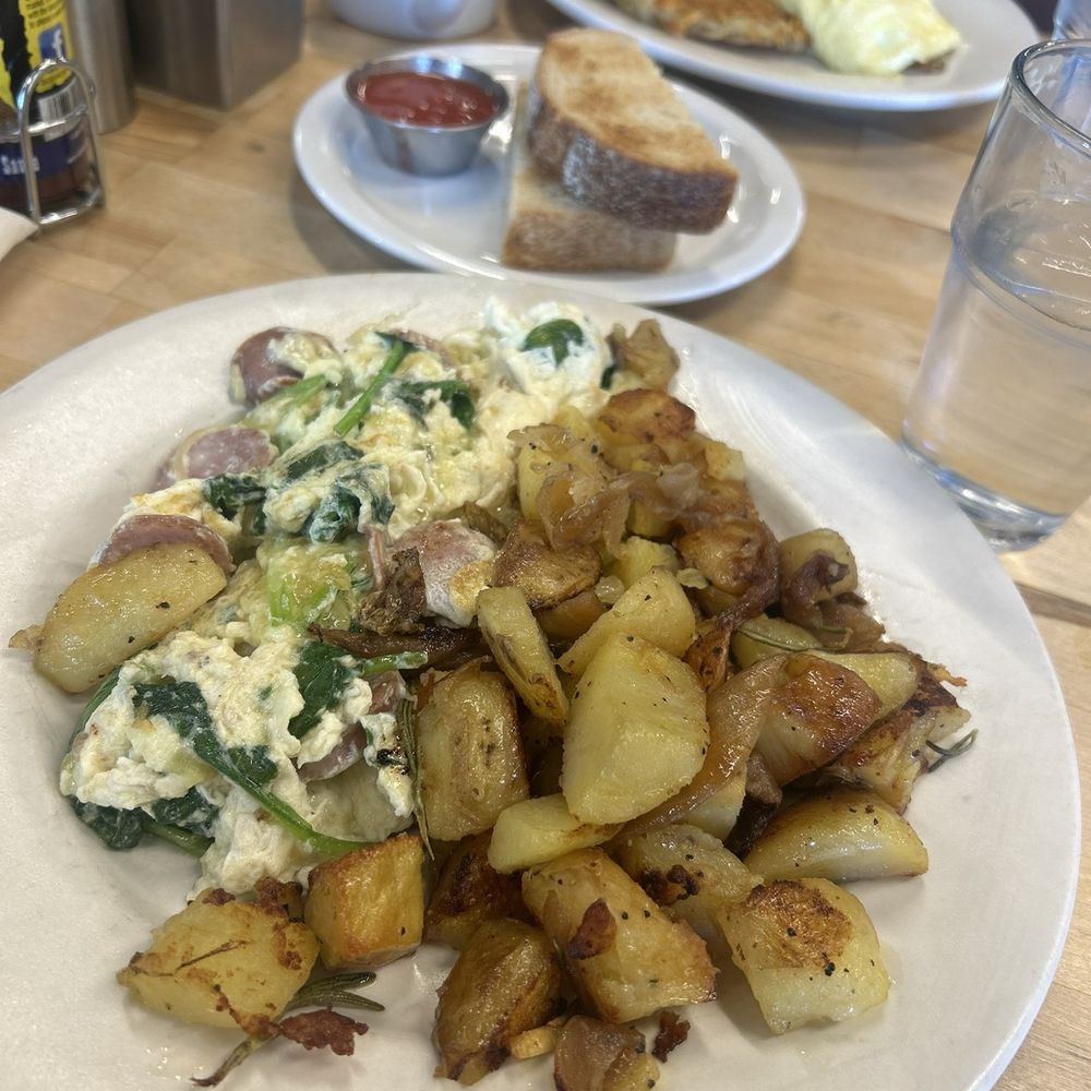 Matt's Big Breakfast Gilbert - The Skinny - Breakfast & Brunch Near Me - Gilbert, Arizona
