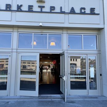The Embarcadero Waterfront - Fabulous indoor market - Local Flavor Near Me - San Francisco, California The Embarcadero Waterfront - Fabulous indoor market - Local Flavor Near Me - San Francisco, California