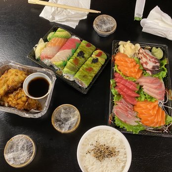 Toro - Vegetable tempura, rainbow and American dream rolls, sashimi deluxe with accompanying rice and soy sauce - Korean Near Me - Fishkill, New York
