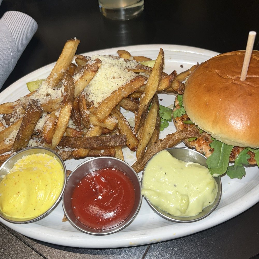 Hecks - Breakfast & Brunch Near Me - Cleveland, Ohio
