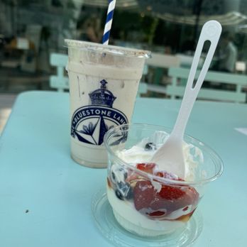 Bluestone Lane West End Café - Kids Yogurt, Honey & Berries, Iced Chai Latte - Coffee & Tea Near Me - Washington, DC, District of Columbia Bluestone Lane West End Café - Kids Yogurt, Honey & Berries, Iced Chai Latte - Coffee & Tea Near Me - Washington, DC, District of Columbia