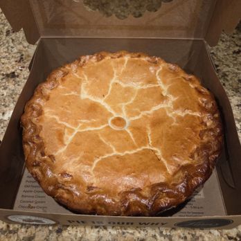 Linn's Easy As Pie Café - Desserts Near Me - Cambria, California Linn's Easy As Pie Café - Desserts Near Me - Cambria, California