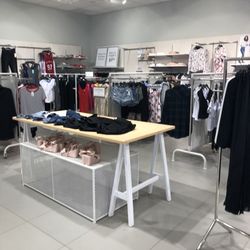 H&M