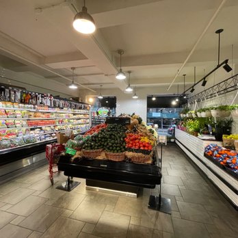 Morton Williams - Fruits and vegetables - Grocery Near Me - New York, New York