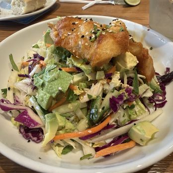 California Pizza Kitchen - NEW - CRISPY CHINESE DUMPLING SALAD - Pizza Near Me - Orlando, Florida California Pizza Kitchen - NEW - CRISPY CHINESE DUMPLING SALAD - Pizza Near Me - Orlando, Florida