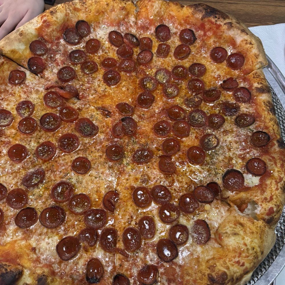 Virtuoso Pizzeria - 20" pepperoni - Pizza Near Me - Omaha, Nebraska Virtuoso Pizzeria - 20" pepperoni - Pizza Near Me - Omaha, Nebraska
